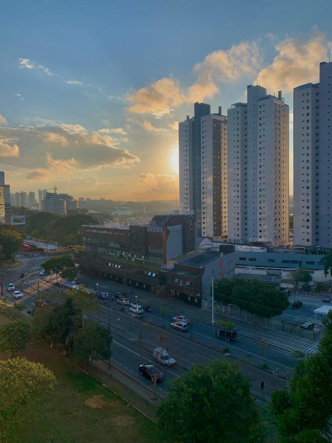 707- Apartamento Encantador, Amplo E Decorado, Quarto, Sala, Cozinha, Mobiliario Moderno, Cozinha Completa Com Utensilios , Excelente Vista Da Cidade E Localizacao Privelegiada No Bairro Bigorrilho Kurytyba Zewnętrze zdjęcie